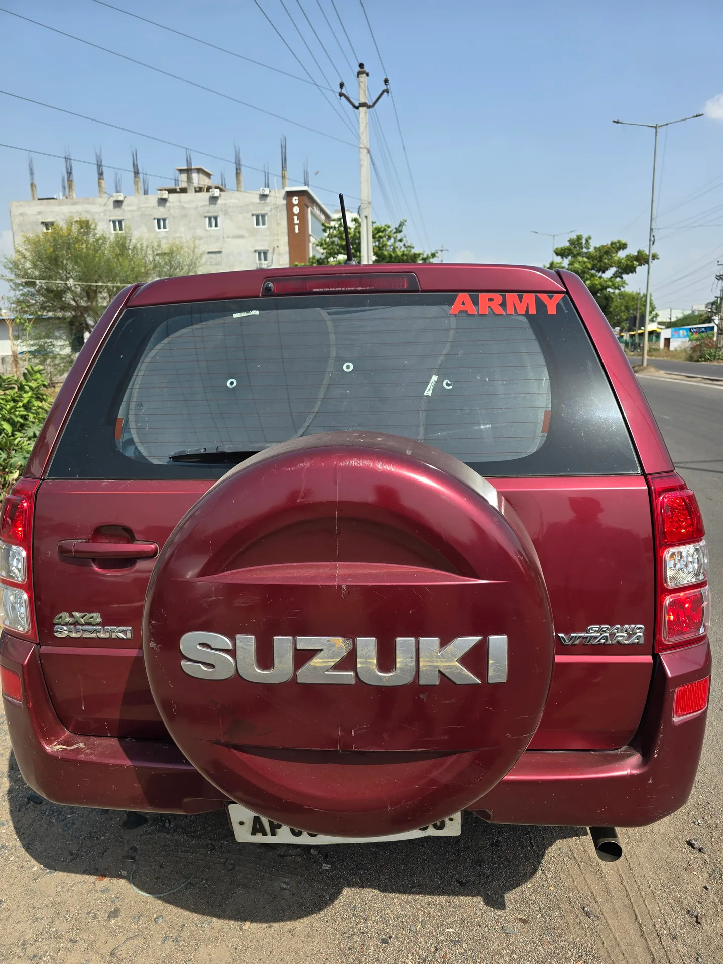 Maruti Suzuki Grand vitara ax old