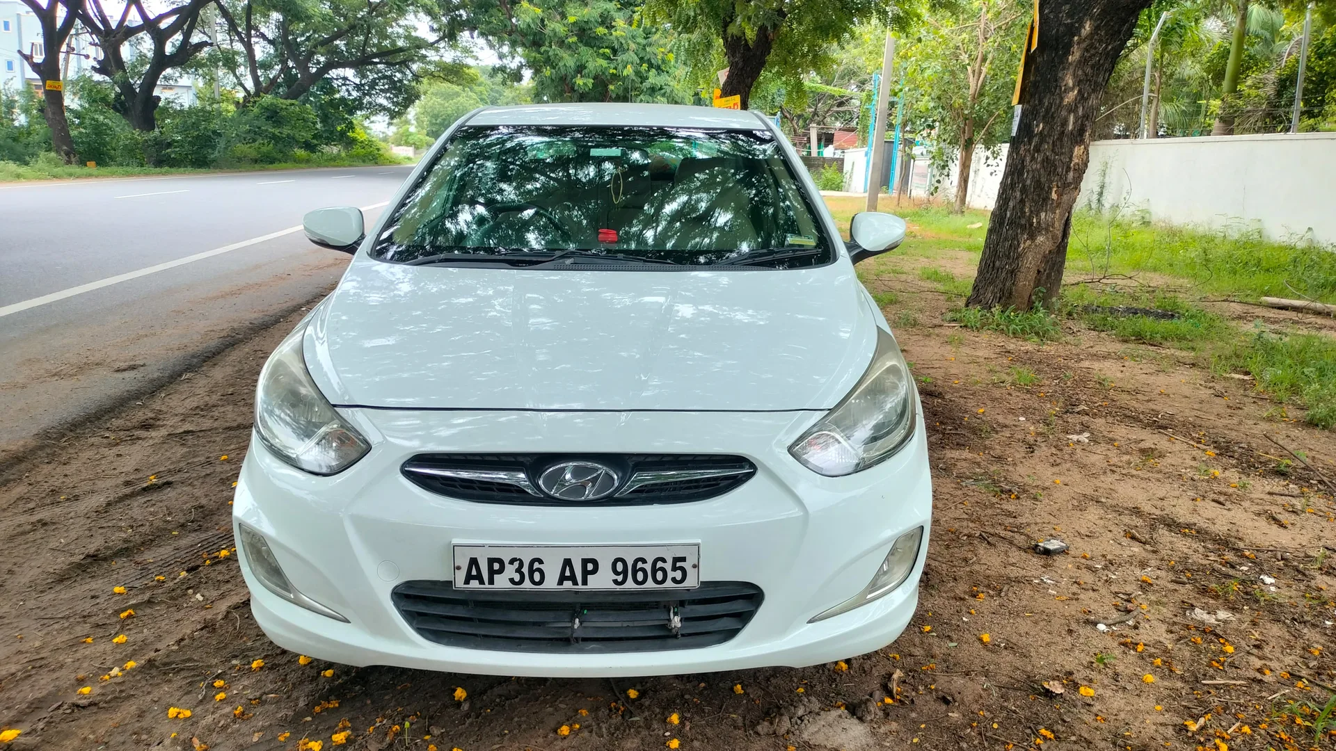 Hyundai Verna fludic  sx topend