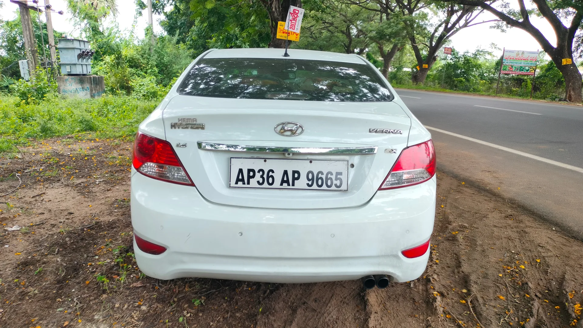 Hyundai Verna fludic  sx topend