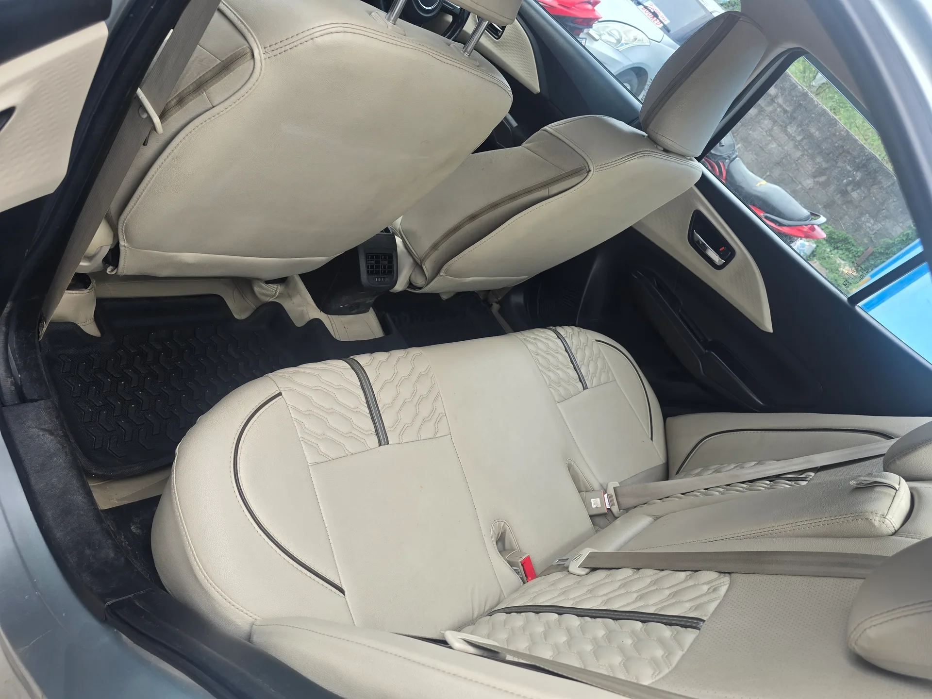 Maruti Suzuki Swift Dzire vxi