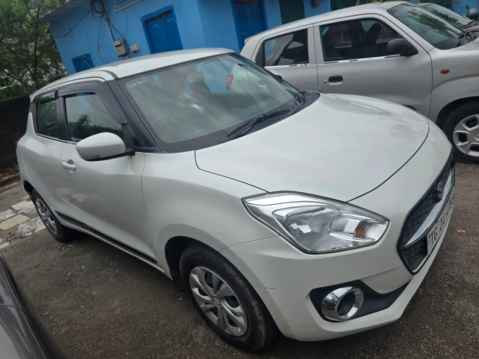 Maruti Suzuki Swift vxi