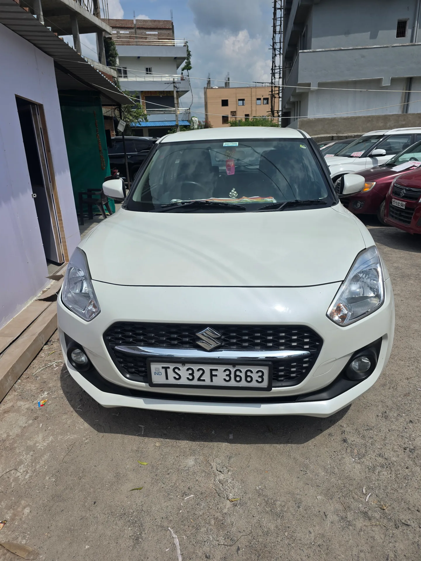 Maruti Suzuki Swift zxi