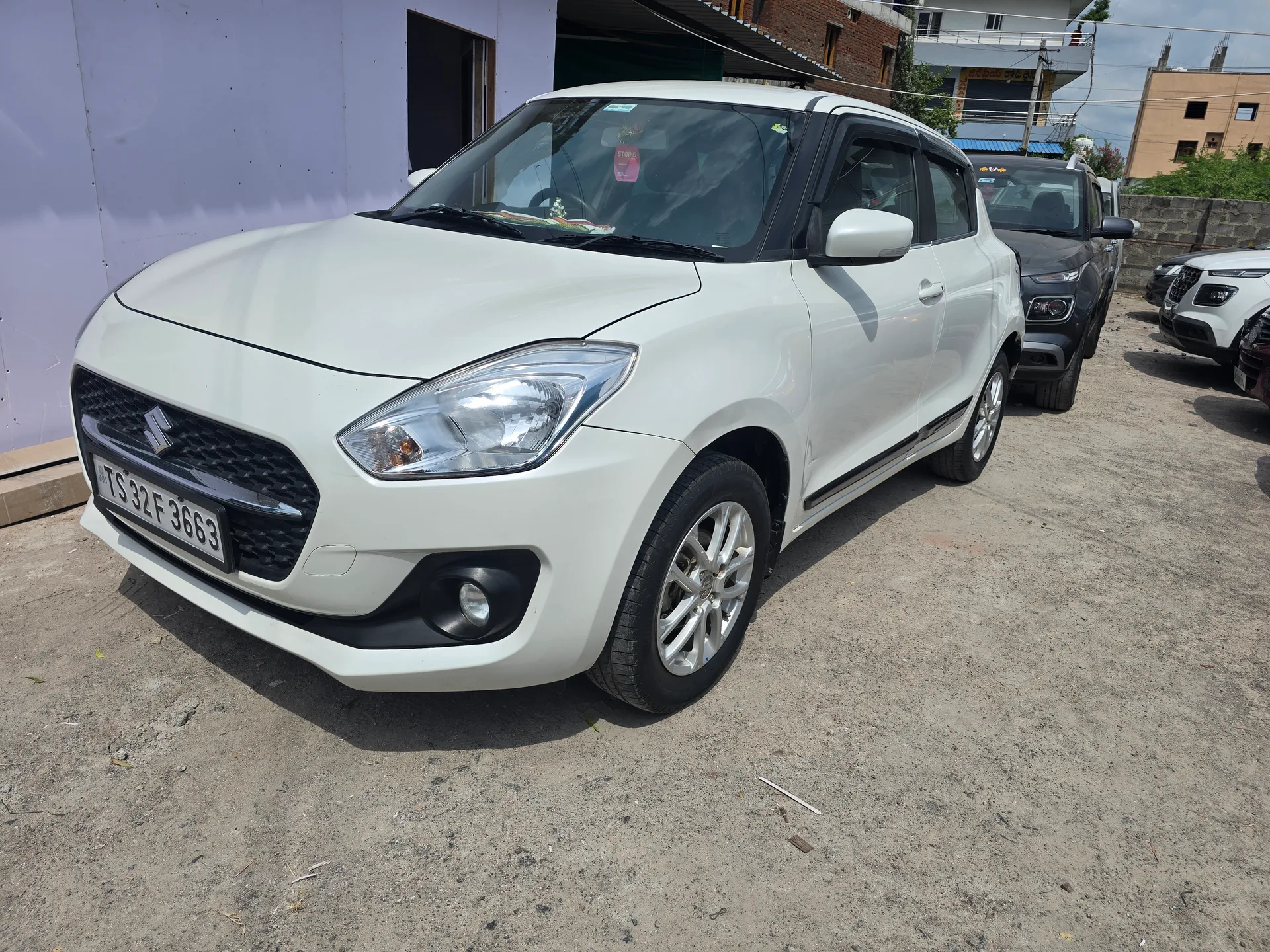 Maruti Suzuki Swift zxi